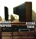 Sonam Kapoor - Ayisha Takia - Monitor Comparison